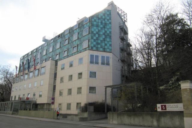 Hotel building in 1090 Vienna