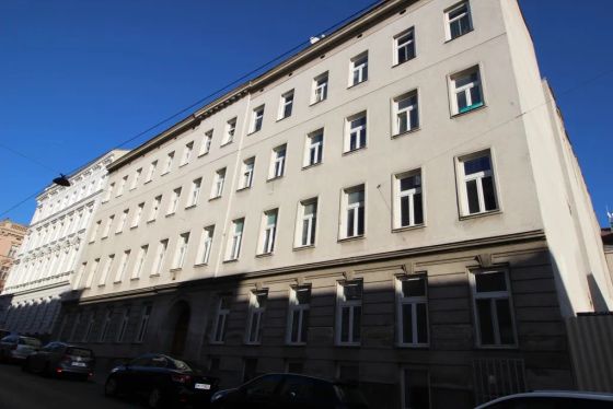 Wiener Zinshausfassade, Beispiel 9