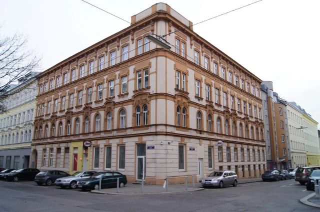 Apartment building in 1150 Vienna